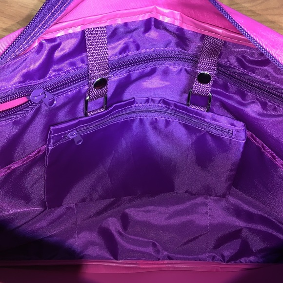 Hello Kitty Duffle / Overnight Tote Bag - Picture 6 of 14